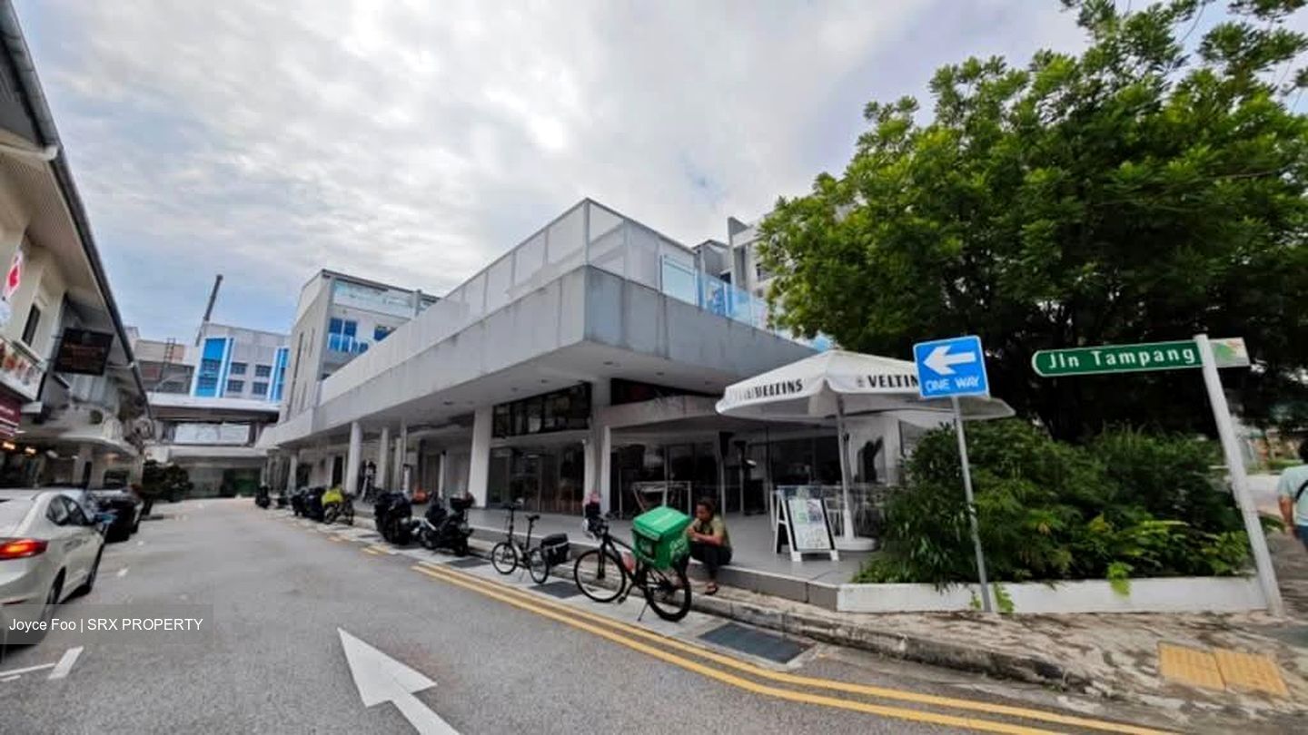 Sembawang Park (D27), Shop House #551522381